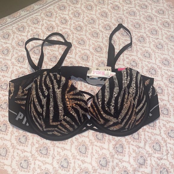 PINK Victoria's Secret Other - VS Push-up bra